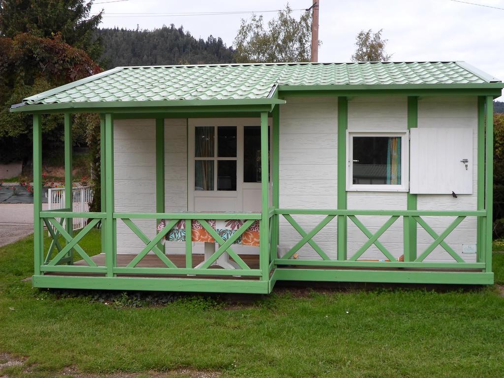 Camping Les Pinasses La Chapelle  Kamer foto